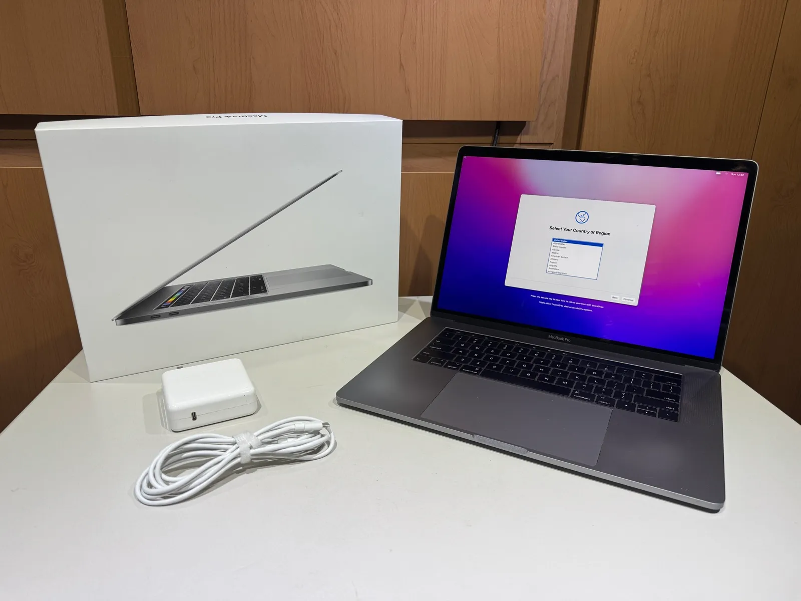 2016 MacBook Pro 15-inch - 16GB RAM - 2TB SSD - Original Box - Excellent Condition - Gallery Image 1